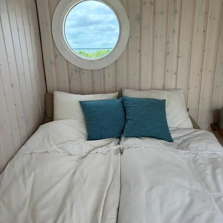 Botel Lynaes Badevaerft
